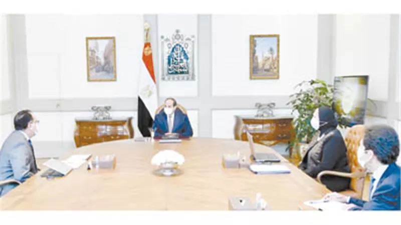 السيسي في اجتماع مع الحكومة: قرارات جديدة لدعم الصناعة الوطنية