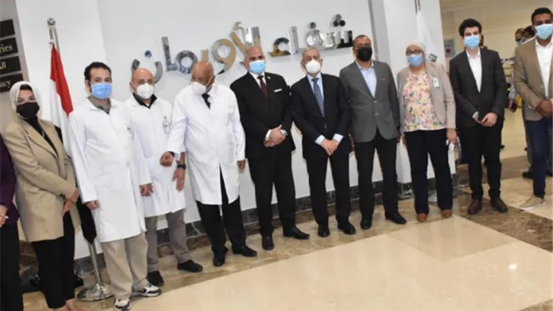 رئيس الأكاديمية العربية للعلوم والتكنولوجيا والنقل البحري يدعم مستشفي شفاء الاورمان