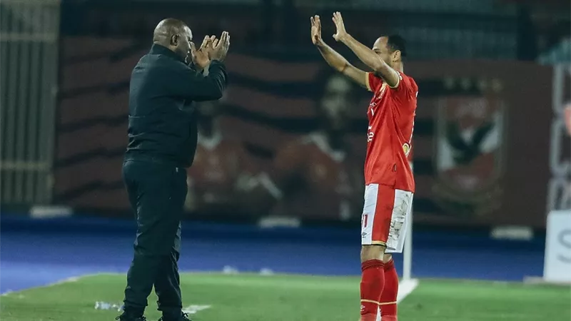 تفاصيل لقاء موسيمانى المدير الفنى للأهلى مع وليد سليمان.. شاهد