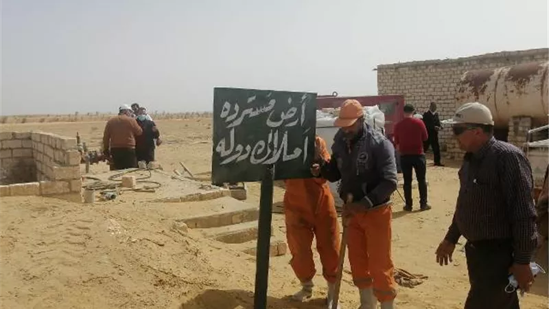 استرداد 158 فدان من غير الجادين بوادى النطرون ..صور