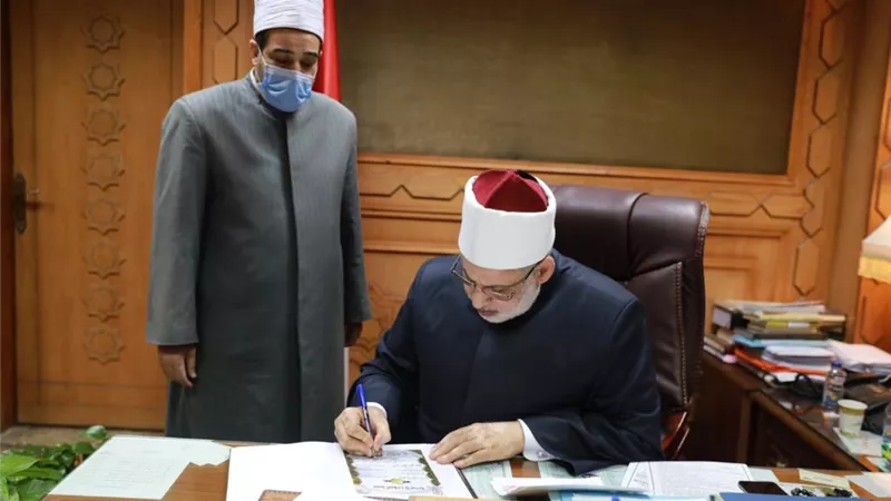 وكيل الأزهر يعتمد نتيجة الشهادتين الابتدائية والإعدادية للفصل الدراسي الأول