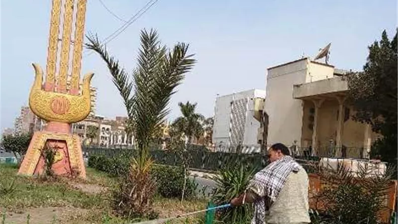 شوارع الزقازيق تتجمل بحملات النظافة ودهان البلدورات..صور