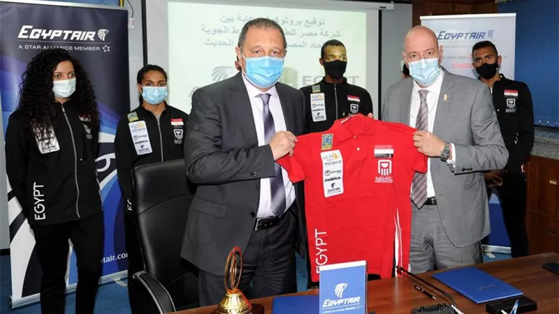 اتحاد الخماسي الحديث يوقع عقد رعاية مع مصر للطيران