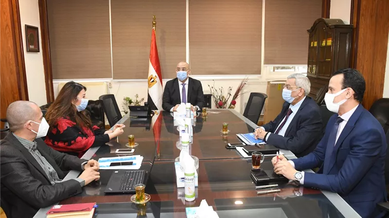 الإسكان يتابع الموقف التنفيذى لمشروع “التنمية الحضرية المتكاملة بمحافظتى قنا ودمياط