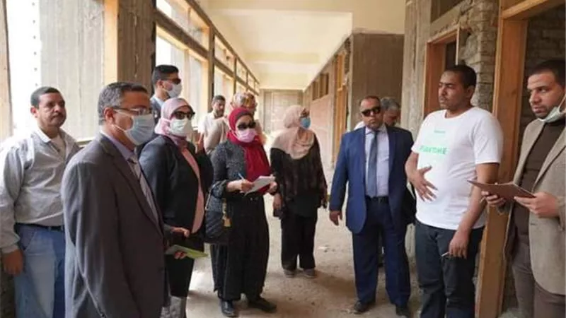 بنك الاستثمار يتابع الخطة الزمنية لتنفيذ مشروعات جامعة سوهاج..صور