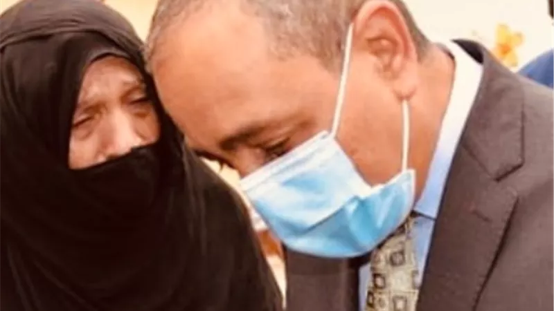 محافظ الإسماعيلية: مساعدة مالية وغسالة وبطانية.. لزينب