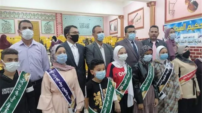 مدير تعليم جنوب سيناء يشهد الجلسة الختامية لمسابقة البرلمان المدرسي