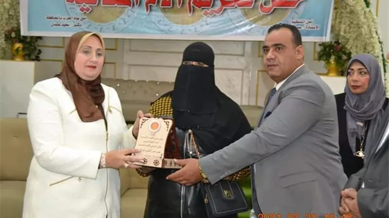 الشعب الجمهوري بالسويس يحتفل بعيد الأم