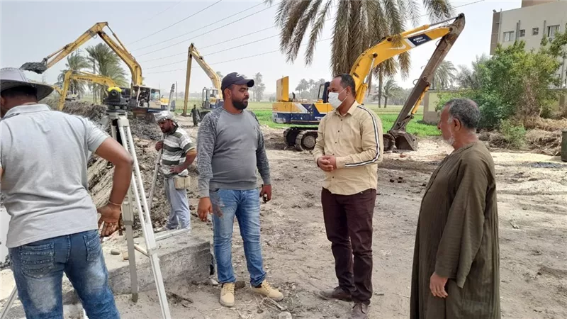 رئيس مركز الطود جنوب الأقصر يتفقد عددا من المشروعات التنموية
