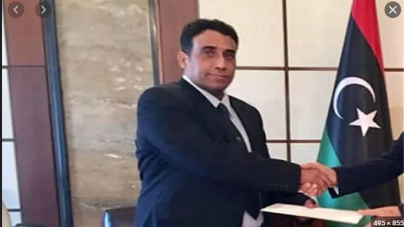 رئيس المجلس,الرئاسي,الليبي,يغادر,القاهرة