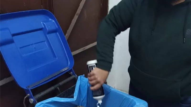 اعدام 148 كيلو اغذية غير صالحة للاستهلاك الادمي فى حملة مكبرة بمدينة دهب- صور