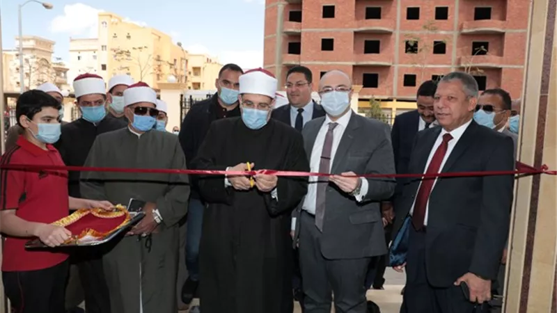 وزير الأوقاف ومحافظ بني سويف يفتتحان مسجدا بالمدينة الجديدة..صور