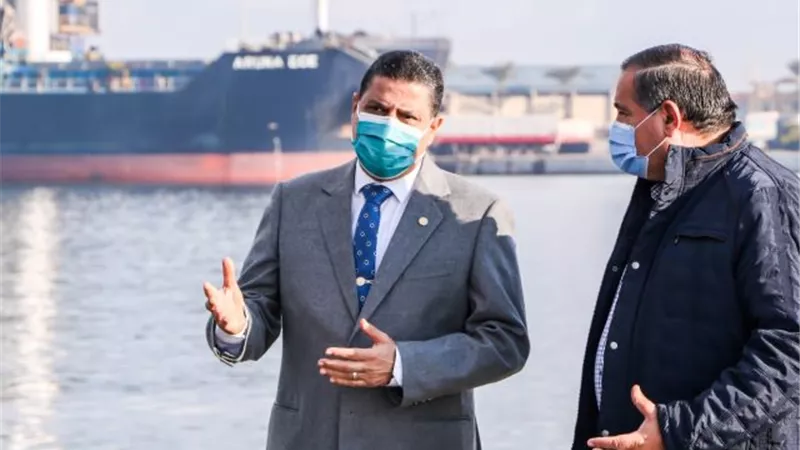 تصدير٢٦١حاوية خضار وفاكهة إلى أوروبا وأمريكا إجمالى التداول فى ميناء دمياط