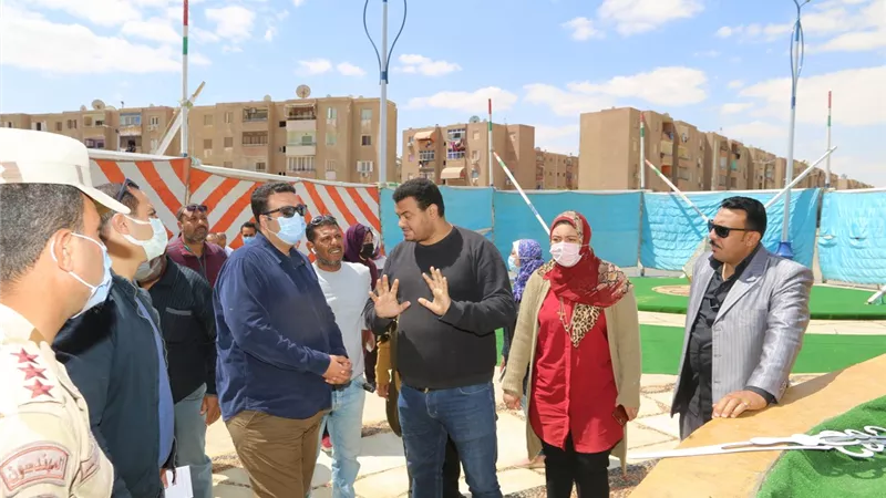 نائب المحافظ يتابع أعمال تطوير كورنيش وممشي بور توفيق بحي السويس