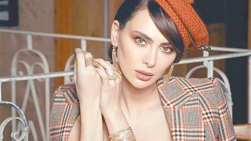 5 فنانات بإطلالات مختلفة وجمال جذاب