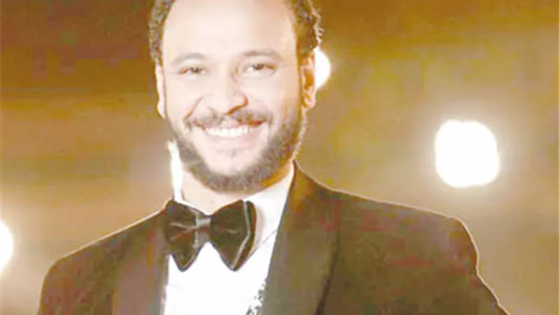 أحمد خالد صالح: أنا وهنادي.. نتعافي من كورونا