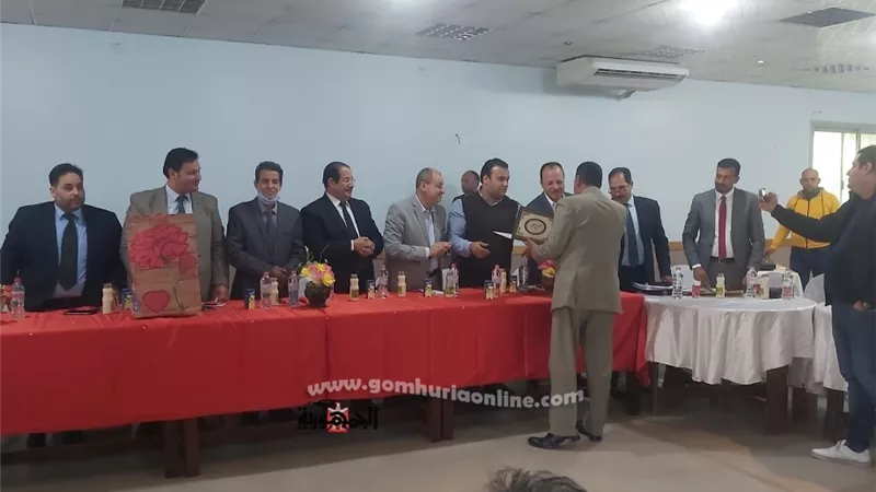 بالصور.. نقابة محاميين العاشر من رمضان تكرم الامهات المثاليات ومسؤول الجمهورية اون لاين بالمدينة
