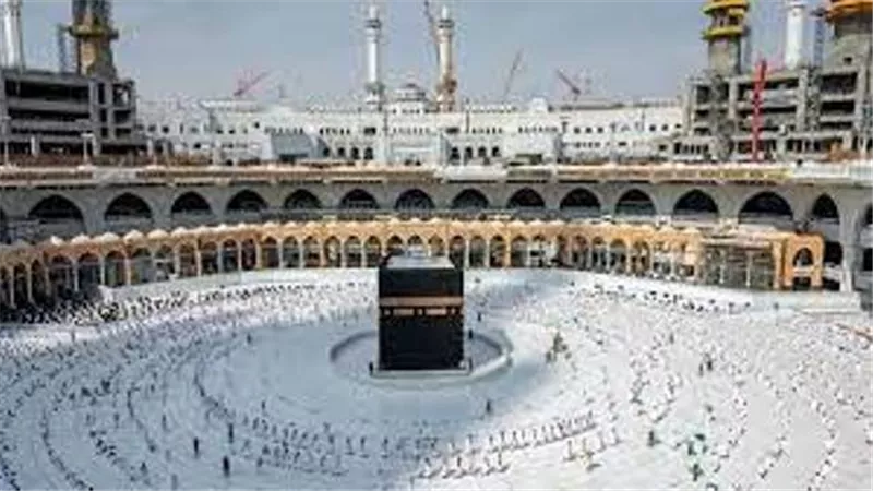 بالفيديو.. داعية: تحويل القبلة للمسجد الحرام دليل على مكانة النبي عند الله