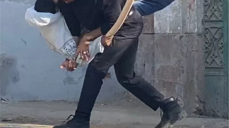 العوضى يروج لشخصية الخديوي فى 