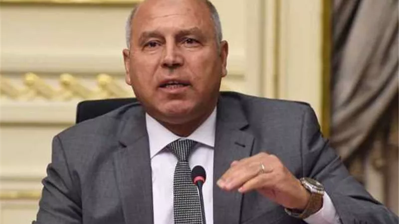 وزير النقل يرد على الانتقادات الموجهة لـ «المونوريل والقطار السريع»