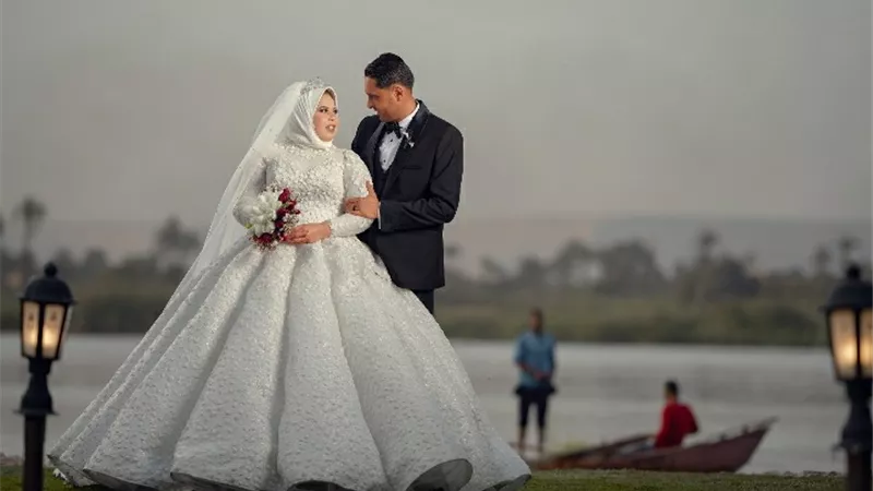 ألف مبروك للعروسين