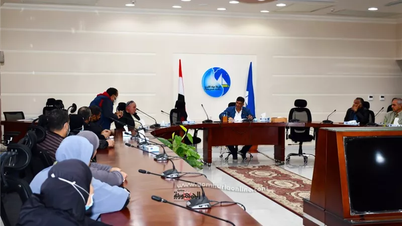 رئيس شركة مياه دمياط: يبحث شكاوى المواطنين على الطبيعة