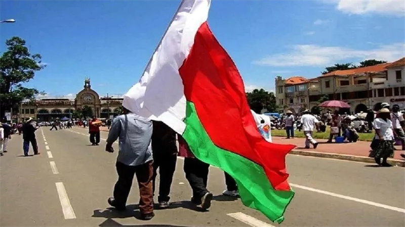 وفاة رئيس مدغشقر السابق بالإنفلونزا