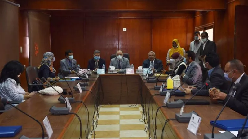 رئيس جامعة الأقصر يشهد انطلاق دورة TOT لإعداد المدربين