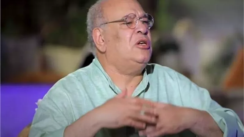 صلاح عبد الله يسخر من 