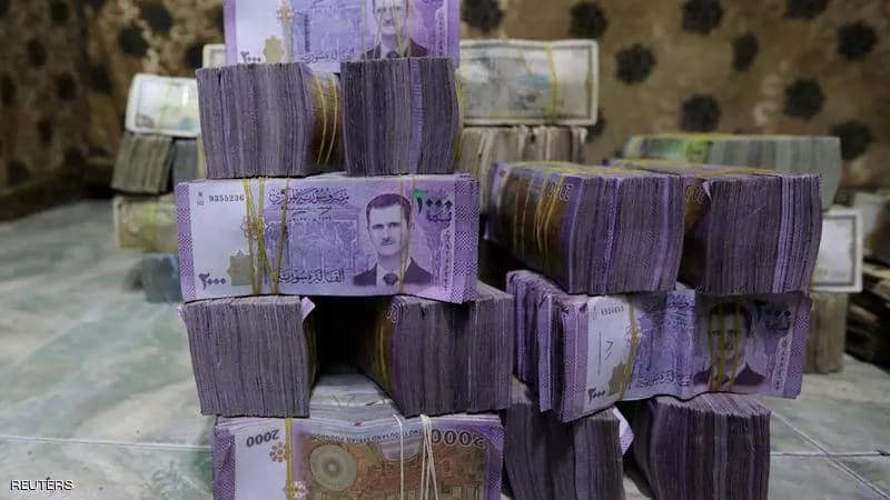 الليرة السورية تتعافى من أدنى مستوياتها بعد التشديد على السحب المصرفي