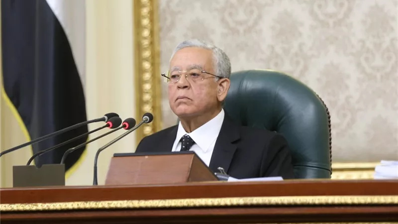 رئيس مجلس النواب: على الجميع الالتزام بالإجراءات الاحترازية