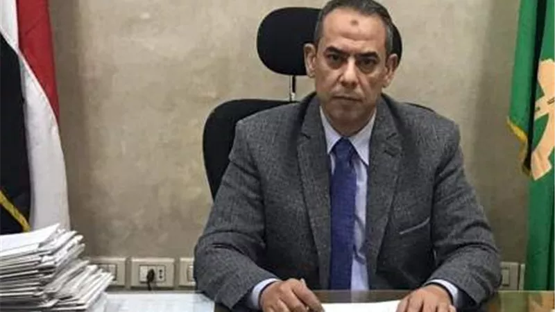 وكيل وزارة التعليم بالقليوبية يتفقد سير الامتحانات بالمدارس