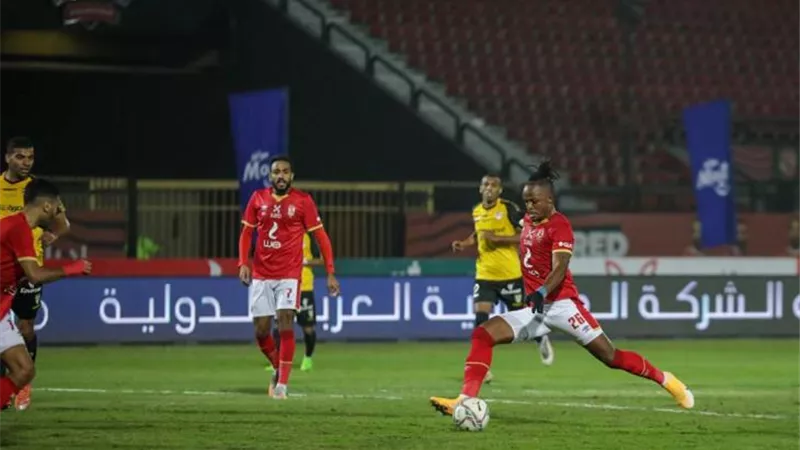 القيعي يكشف حقيقة عروض رحيل والتر بواليا عن الأهلي