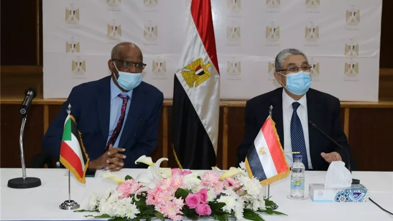 453 مليون جنيه لرفع قدرة خط الربط الكهربائى بين مصر والسودان