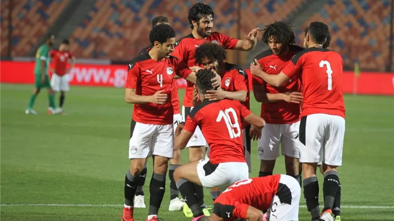 البدري يكشف كواليس خلافه مع الننى
