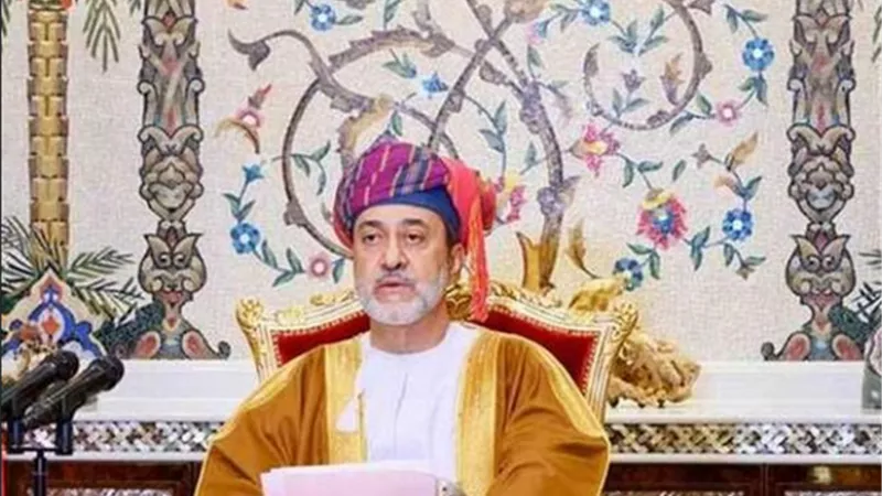 السلطان عُمان يوجه بمواصلة العمل للتوصل إلى تسوية شاملة لأزمة اليمن