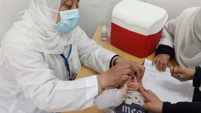 اليوم.. أخر موعد للحملة الثانية للتطعيم ضد شلل الأطفال