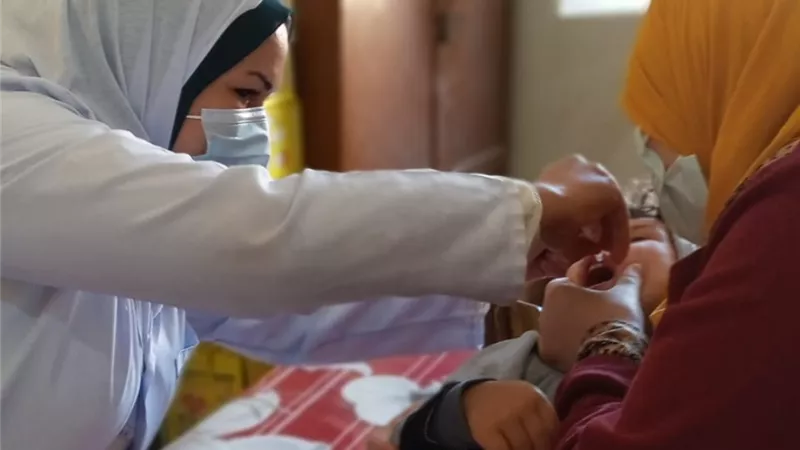الصحة: تطعيم 15 مليون طفل خلال الحملة القومية للتطعيم ضد مرض شلل الأطفال