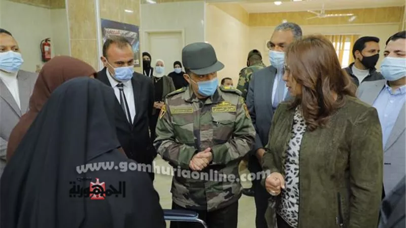 محافظ دمياط تتابع عمل اللجنة الطبية لذوى القدرات الخاصة