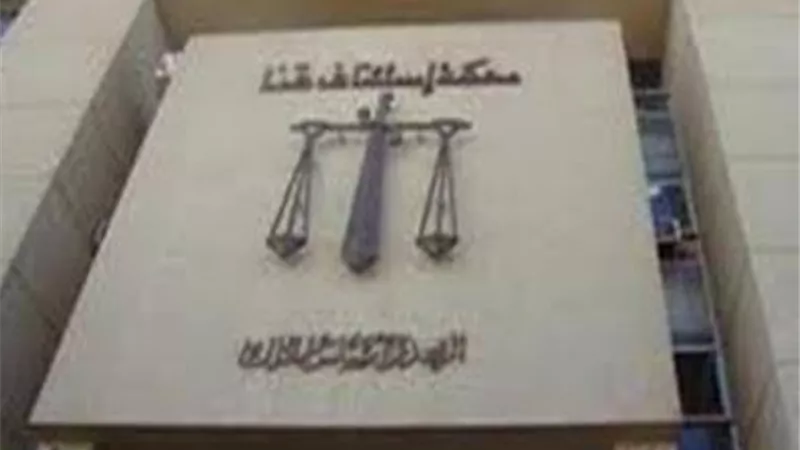 ١٥ سنه سجن لعامل أطلق النار على زوجته