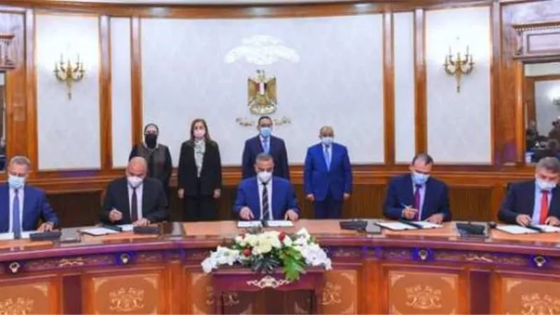 مذكرة تفاهم ثلاثية بسوهاج وقنا لتحفيز الشباب لإقامة مشروعات جديدة