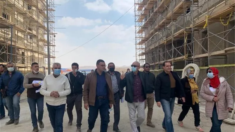 قيادات هيئة المجتمعات العمرانية تتفقد المشروعات القومية بالعاصمة الإدارية تمهيداً للإفتتاح.. بالصور