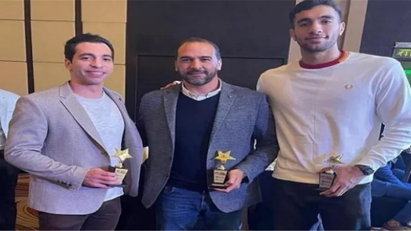 حسين زكي وأحمد الأحمر يحصدان جائزة الأفضل