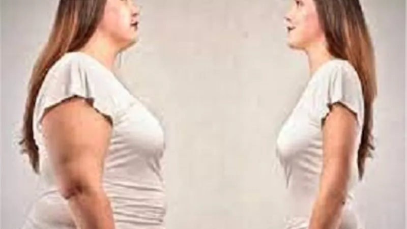 بالفيديو.. خبير تغذية يكشف سبب زيادة الوزن في شهر رمضان