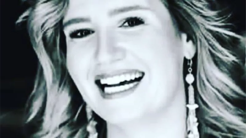 هنا شيحة تخطف الأنظار عبر إنستجرام