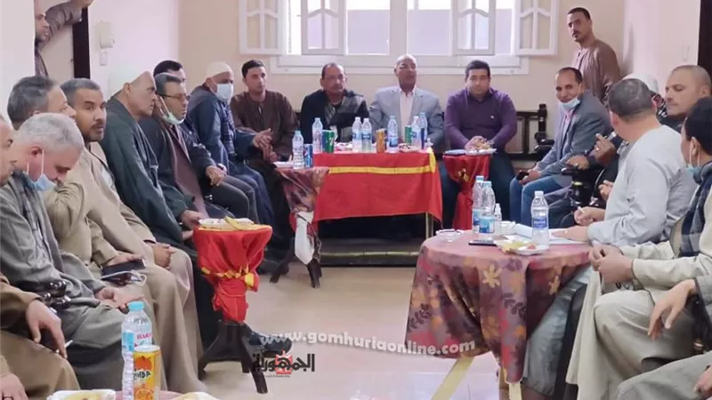 منسقو حياه كريمة بالمنوفية ورئيس مدينة الشهداء يعقدون لقاءًا جماهيرياً بقرى وحدة زاوية الناعورة