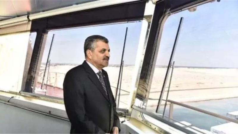 الفريق أسامة ربيع: عبور ٨٠ سفينة بإجمالي حمولات ٤,٧ مليون طن