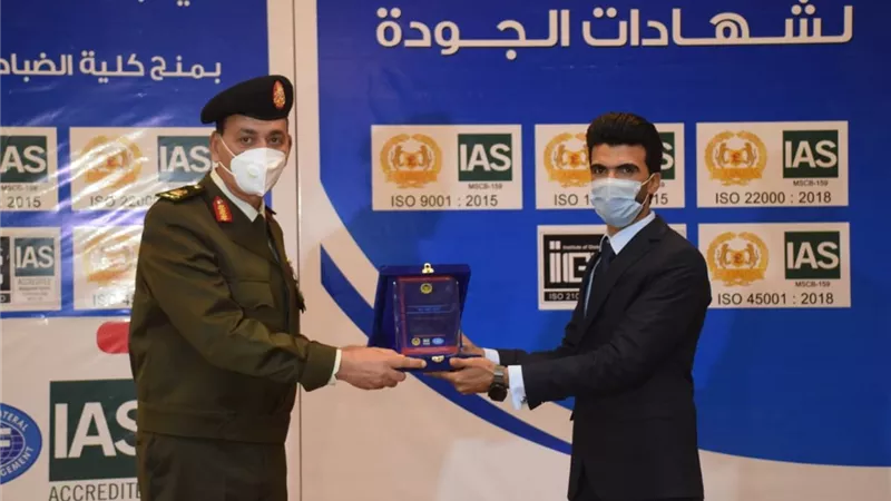 القوات المسلحة تنظم إحتفالية لحصول كلية الضباط الإحتياط على شهادات الإعتماد الدولية الأيزو 
