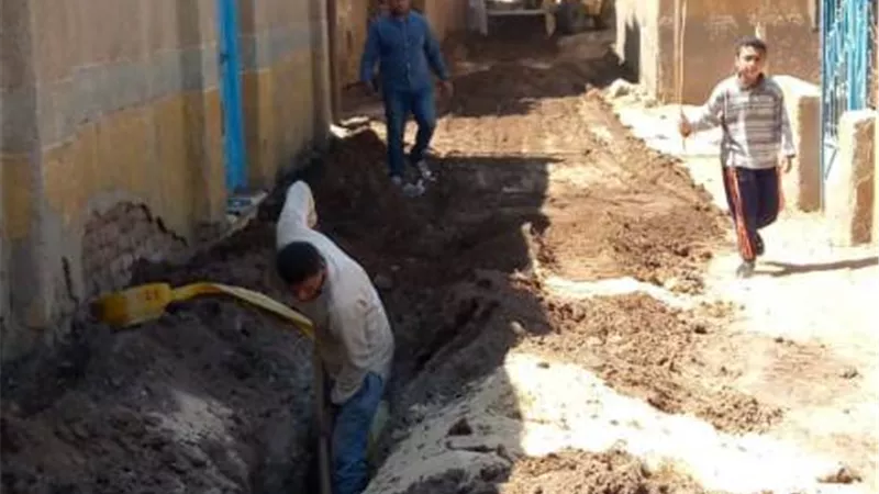 الغاز فى شوارع أرمنت جنوب غرب الأقصر
