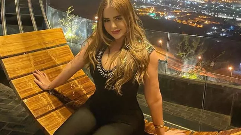 شاهد .. إطلالة ساحرة للفنانة رانيا ملاح ومتابع يعلق : سكر زياده